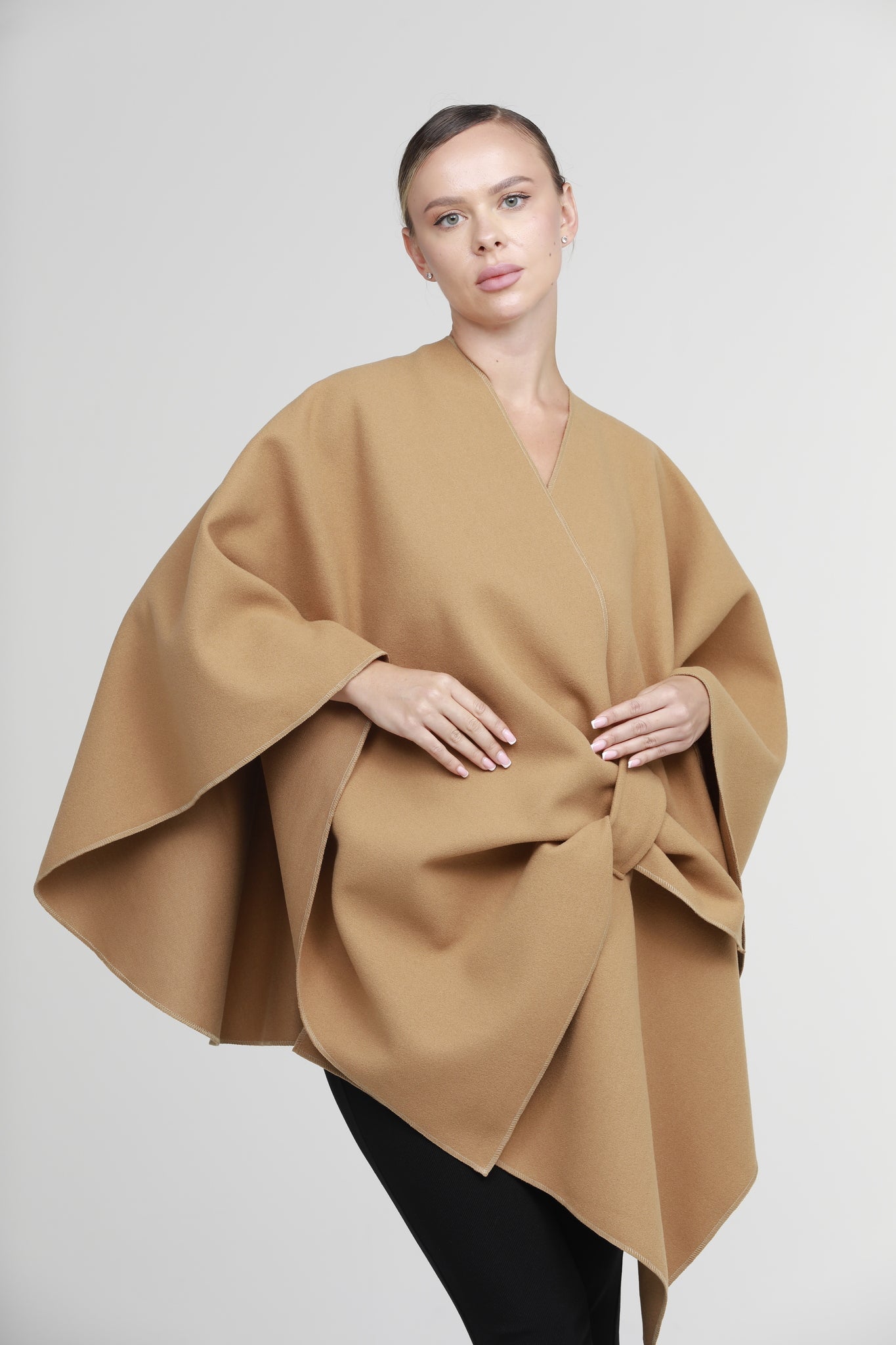 Poncho  Elora