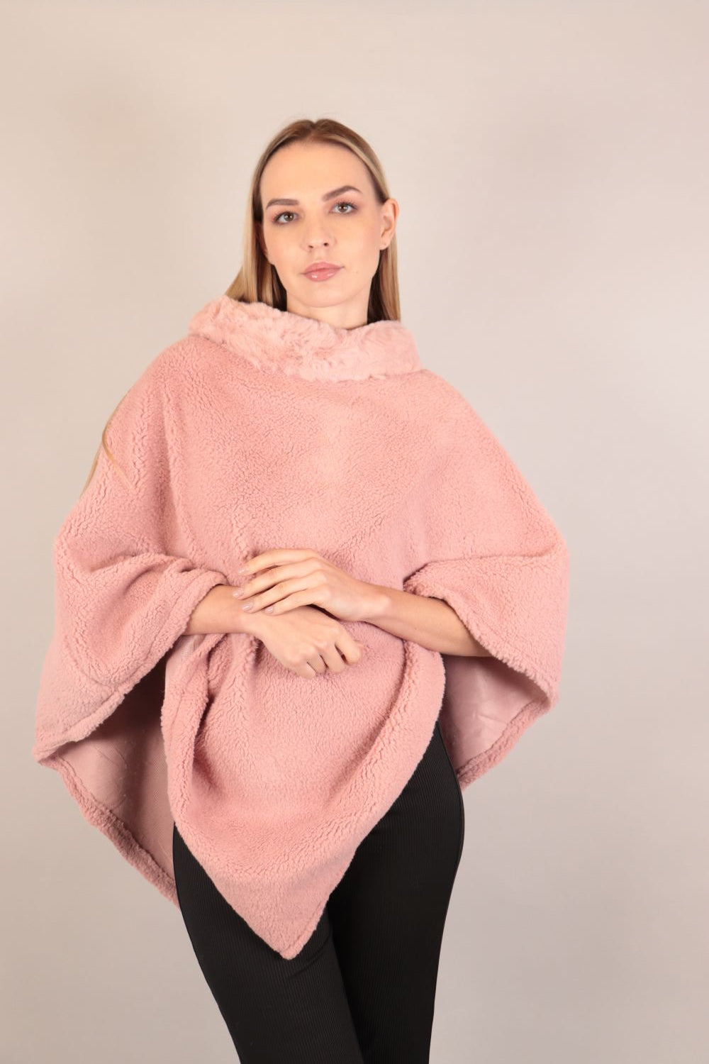 Soft Fur Woolen Poncho Voile Fashion