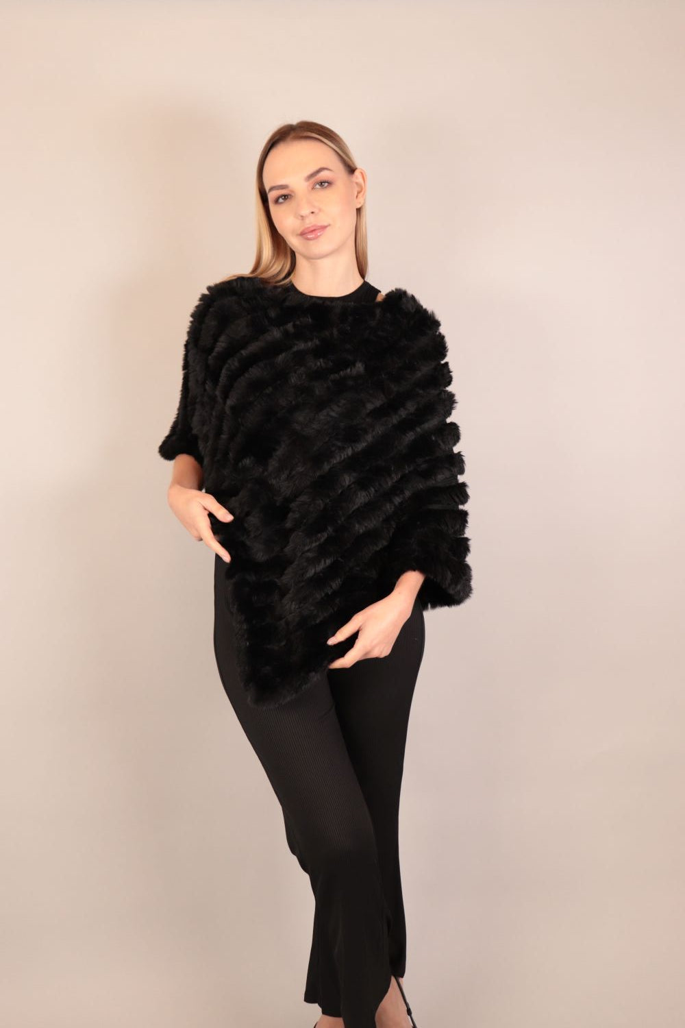 Soft Fur Woolen Poncho Voile Fashion